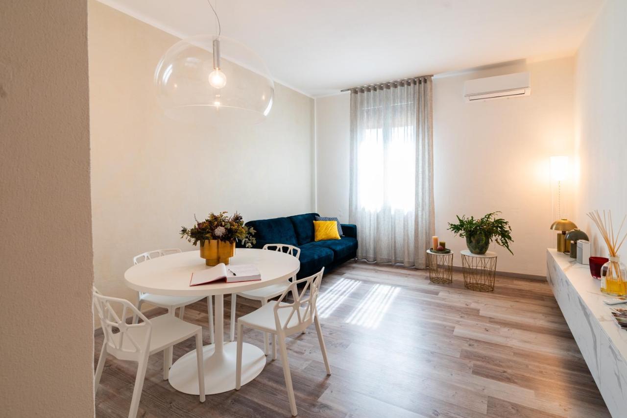 Sacrati 39 Appartement Ferrara Buitenkant foto
