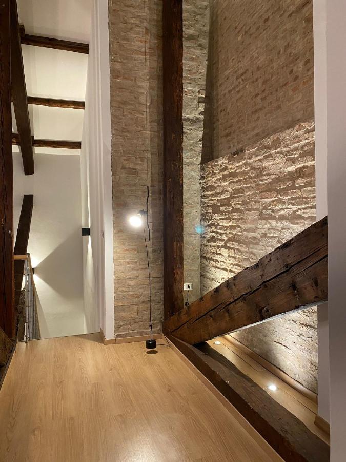Sacrati 39 Appartement Ferrara Buitenkant foto