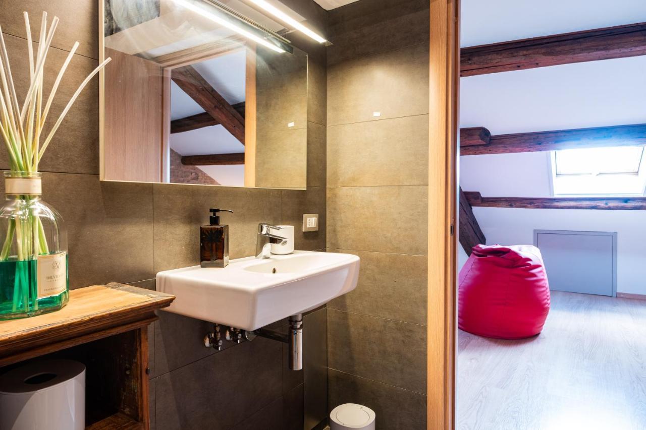 Sacrati 39 Appartement Ferrara Buitenkant foto